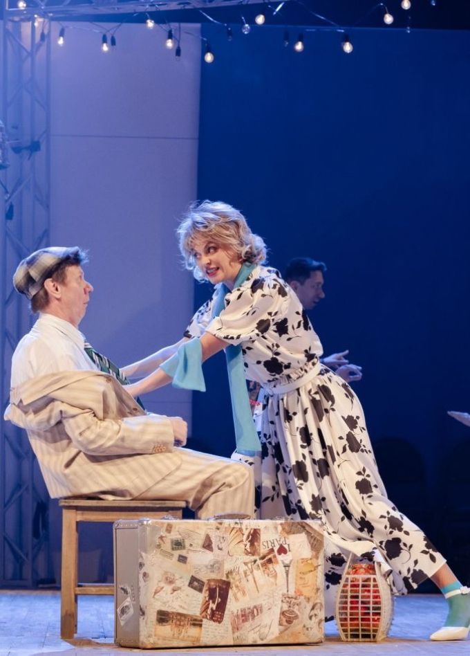 Спектакль «Любовь и голуби», Черногорск